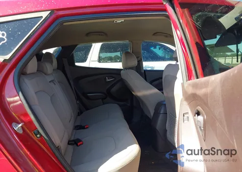 2015 Hyundai Tucson Gls z USA, uszkodzony, nr VIN KM8JT3AF7FU063481